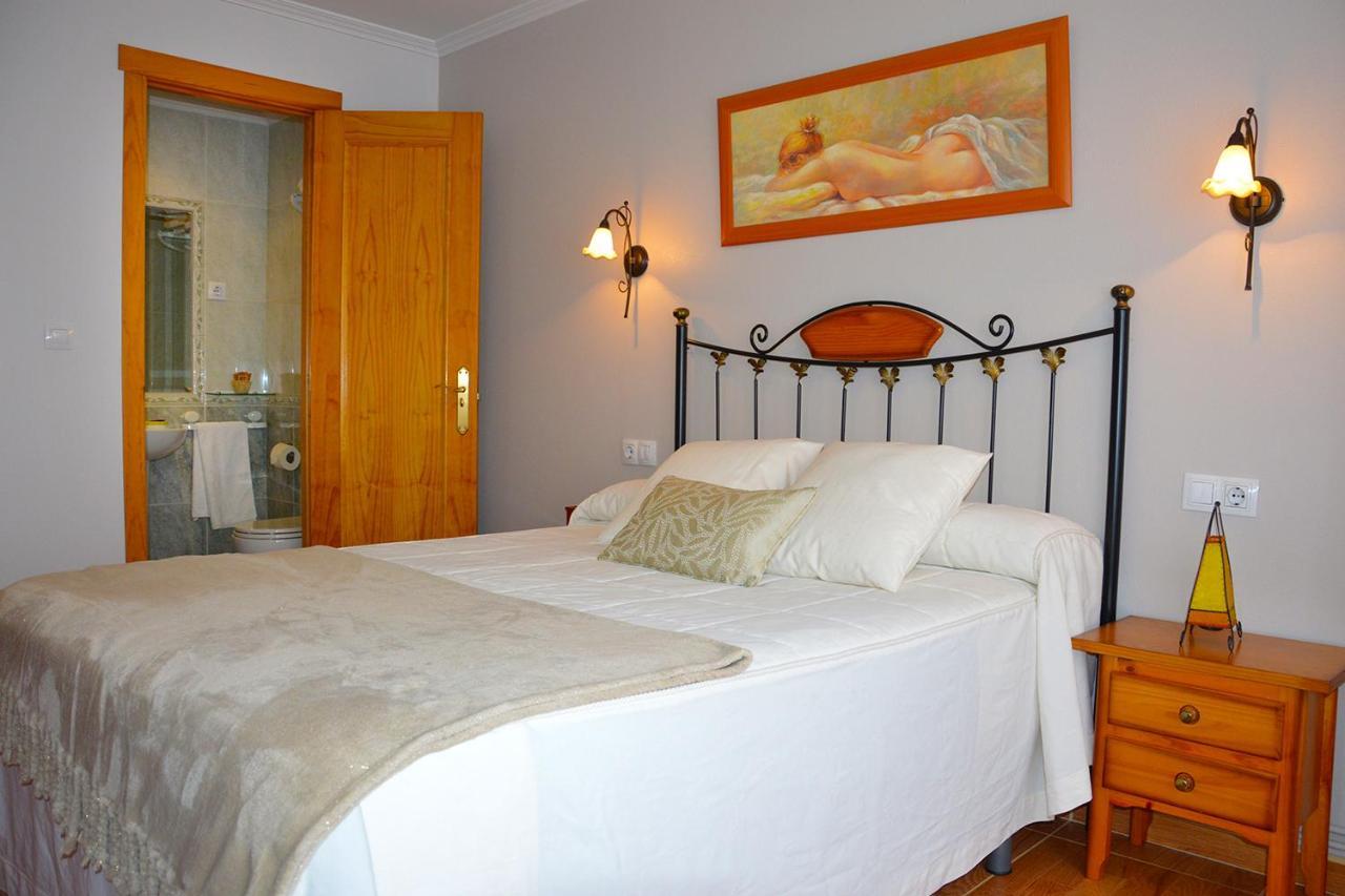 Pension Quilmes Vimianzo Buitenkant foto